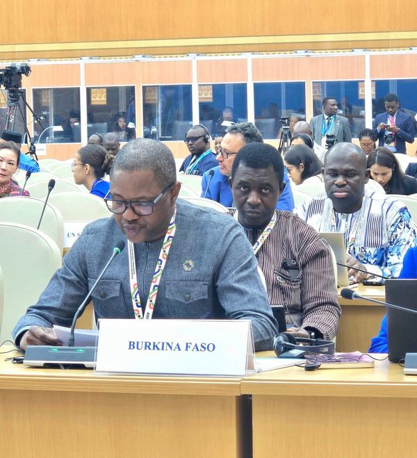 Burkina : conférence sur les PDSL, le pays présente son modèle de restructuration économique