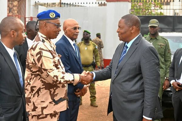 Fête nationale du Tchad : le président Touadéra reçu à l'ambassade du Tchad en RCA