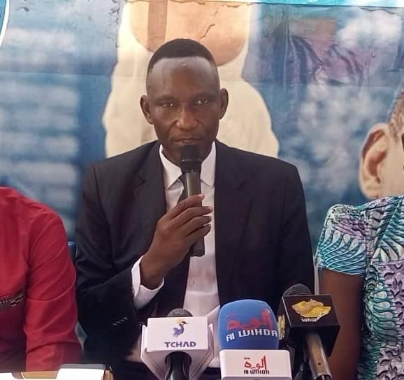 La politique, un jeu au hasard et un ring impitoyable