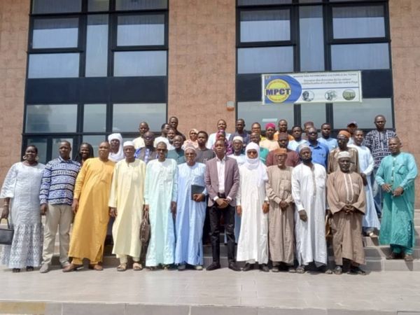 Tchad : les artisans membres de la FENAT à l'école de la gestion et commercialisation