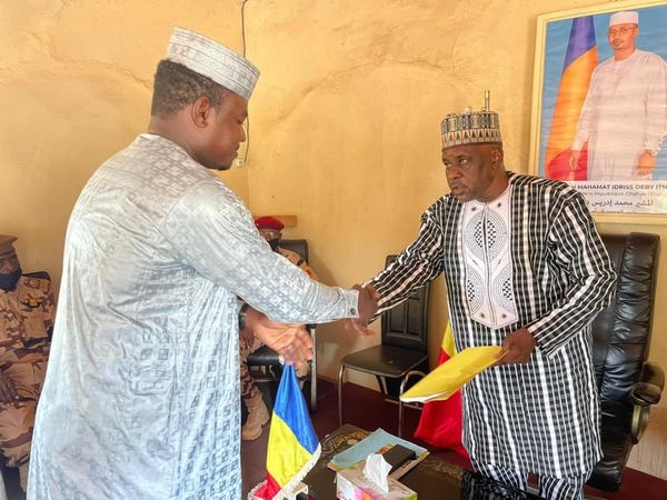 Tchad ; au Sila, le délégué du pétrole, des mines et de la géologie, installé à Goz-Beïda