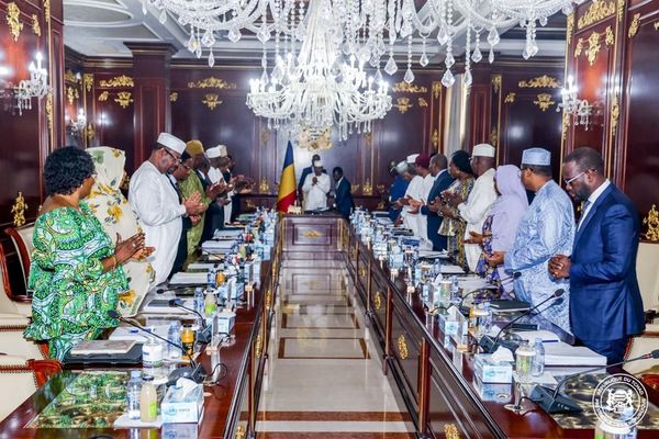 Conseil des ministres au Tchad : Amnistie, accords aériens et réforme de la Pharmacie centrale des Armées à l’ordre du jour