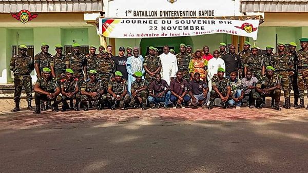 Cameroun : Le Bataillon d’Intervention Rapide rend hommage à ses héros tombés au champ d’honneur