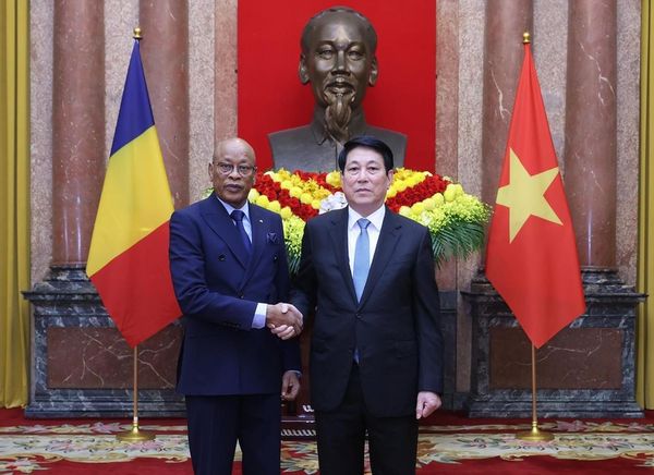 Coopération Tchad - Vietnam : L'Ambassadeur Abakar Saleh Chahaimi présente ses lettres de créance