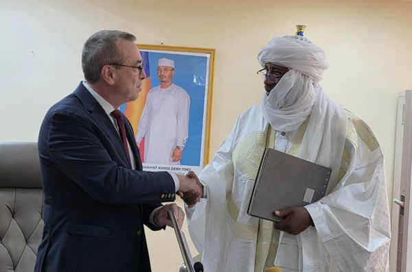 ​La France et le Tchad reconduisent leur coopération pour renforcer le système de santé et garantir l’accès universel aux soins