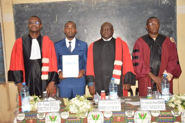 Abakar Ousmane Ahmat soutient brillamment sa thèse de doctorat en sciences politiques sur le bassin du lac Tchad