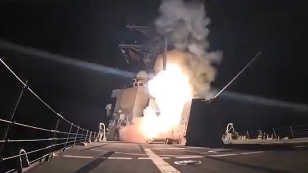 Le département américain de la Défense a publié une courte vidéo montrant apparemment le lancement d'un missile depuis un nav