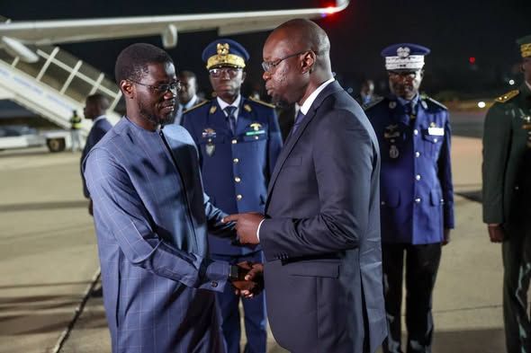 Diplomatie : Le Président Bassirou Diomaye Faye en mission stratégique au Koweït et aux Émirats Arabes Unis