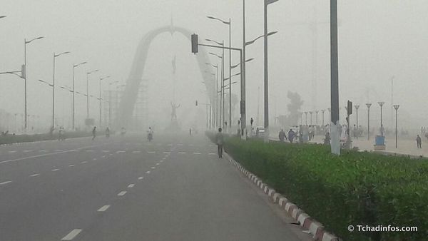 Tchad : à N'Djamena, brouillard persistant, des spécialistes alertent sur les risques respiratoires