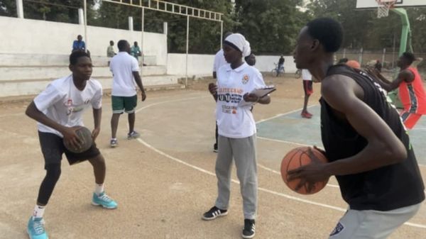 Tchad : Sarh accueille un camp pour former les jeunes basketteurs