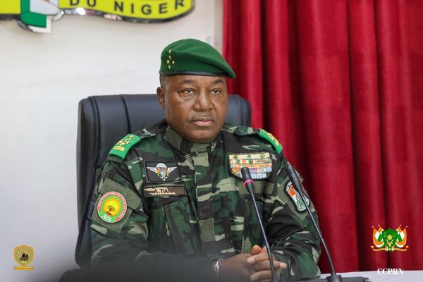 ​Le Niger lance officiellement la carte d’identité biométrique AES