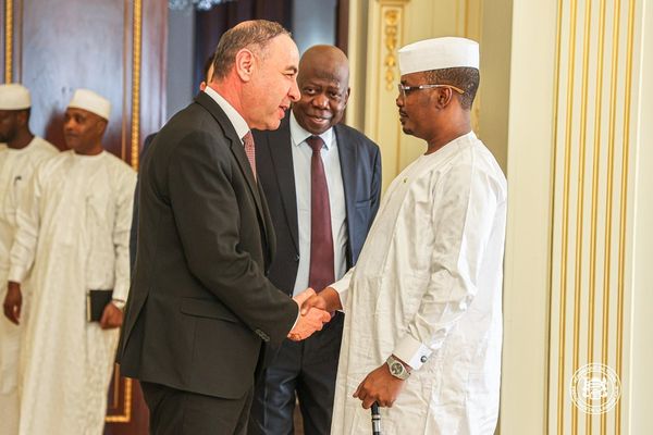 Tchad-Libye : le président Mahamat Idriss Deby Itno reçoit le ministre libyen des Affaires étrangères