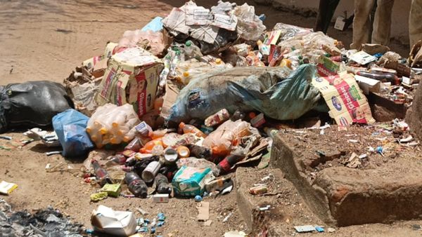 Tchad : à Mongo, destruction de produits périmés pour protéger la santé publique