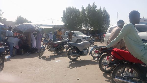 Les clandomans de N'Djamena : survivre sous une chaleur écrasante