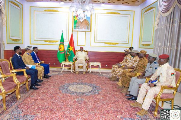 Renforcement des liens sécuritaires entre le Burkina Faso et la Somalie
