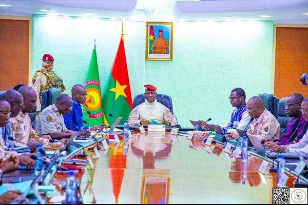 Réforme des frais de scolarité et révocations au Burkina Faso