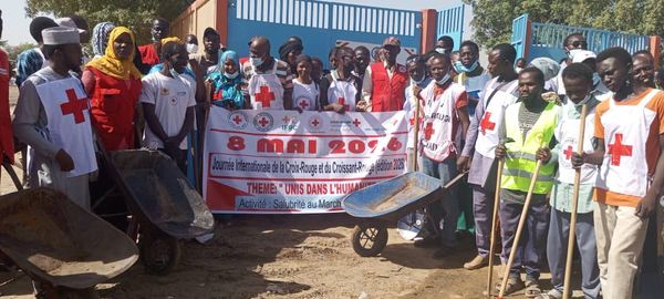 Tchad : mobilisation de la Croix-Rouge pour un marché propre à Dobolo