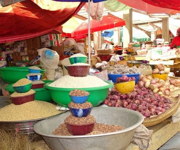 Vie chère à N'Djamena : comment les familles s'adaptent au quotidien ?
