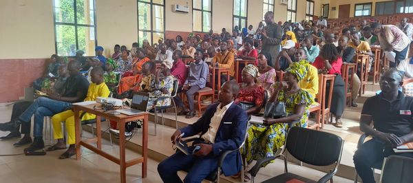 Tchad : le projet Tadrib Kidmé ouvre la voie à l’emploi pour les jeunes à Moundou