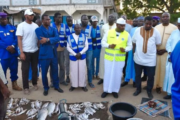 N’Djamena : le maire Senoussi Hassana en action pour un environnement plus propre