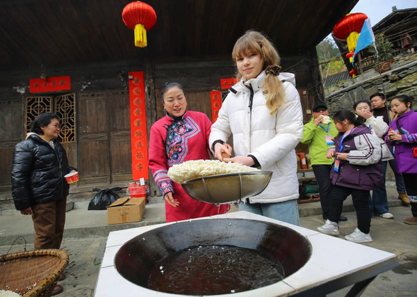 Rural China's Authentic Charm Captivates Global Audiences