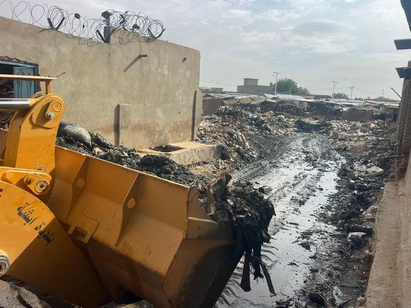 Tchad : curage des caniveaux au marché Torodona d’Abéché, la Mairie appelle au civisme
