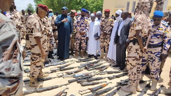 Tchad : 74 armes saisies et 30 suspects interpellés lors d'une opération de sécurité au Ouaddaï