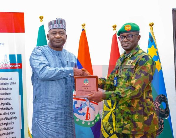 Le Nigeria renforce la sécurité pour dynamiser sa production pétrolière