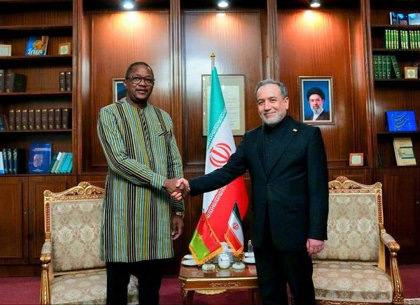 Le Burkina Faso rend hommage au Guide suprême iranien