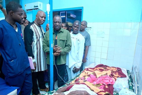 Côte d'Ivoire : Amadou Koné promet une aide totale aux victimes de Bouaké