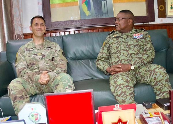 Renforcement des liens militaires : visite américaine au cœur des FACA