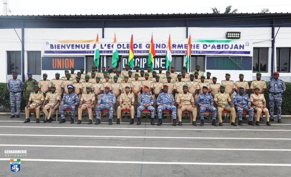 Côte d’Ivoire : une délégation guinéenne en visite à l'École de Gendarmerie d'Abidjan