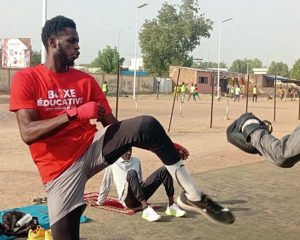 Adam Sindigué : le champion tchadien qui réinvente le kickboxing africain
