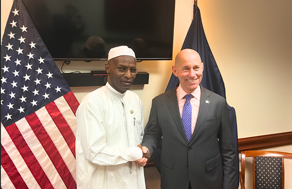 États-Unis : le Secrétaire d'État adjoint aux Affaires africaines et l'Ambassadeur du Tchad renforcent la coopération