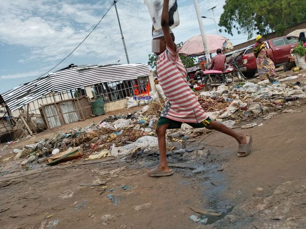N'djamena : des enfants contraints au travail de rue pour survivre