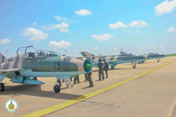 Nigeria : la force aérienne intensifie ses opérations contre le terrorisme dans le Nord-Ouest