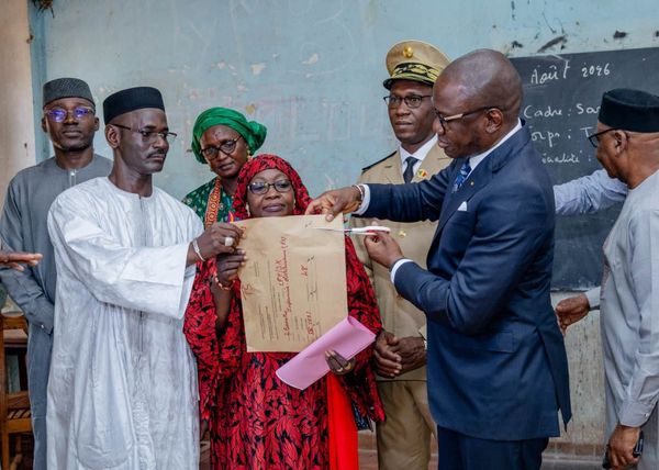 Fonction publique territoriale au Mali : plus de 21 000 candidats pour 170 postes d'agents de santé