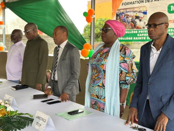 Côte d'Ivoire : plus de 6 000 acteurs du secteur privé formés pour relever le niveau des élèves
