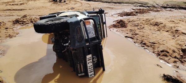 Tchad : un véhicule humanitaire emporté par les eaux au Sila