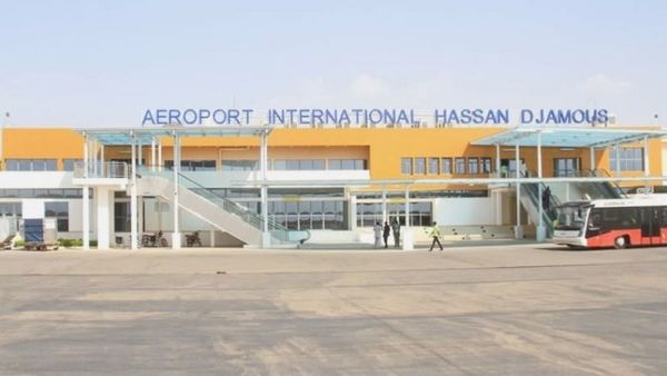 تشاد وليبيا تبحثان قريباً افتتاح خط جوي بين أنجمينا وطرابلس