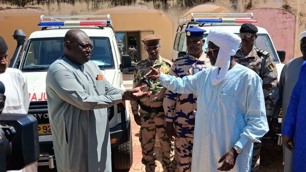 Tchad : deux ambulances pour Koumra et Bouna