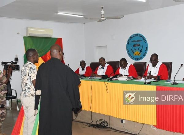 Tribunal militaire de Bamako : un sergent de police condamné à trois ans de prison pour vol qualifié