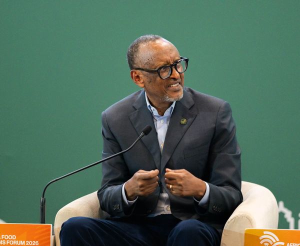 Le président Kagame plaide pour un partage des risques financiers afin de soutenir la jeunesse