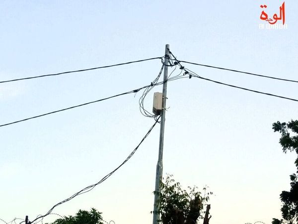 Coupures d'électricité : le quotidien rythmés par la chaleur et les discussions de rue à N'Djamena