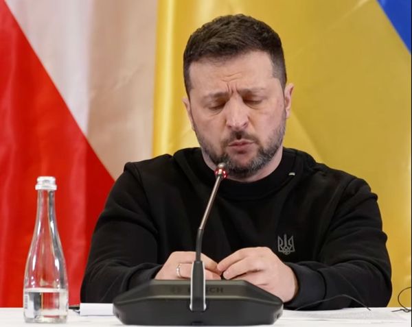 Norvège : l'avion de Volodymyr Zelensky frôlé par un drone en route vers Oslo