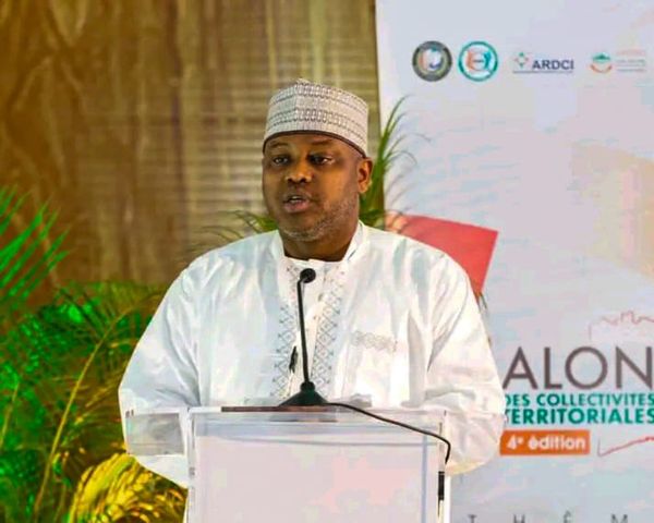 N'Djamena expose son modèle de transformation urbaine au Salon des Collectivités d'Abidjan