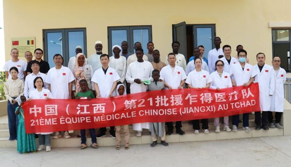 Tchad : la 21e équipe médicale chinoise offre des consultations gratuites à Sadjéré