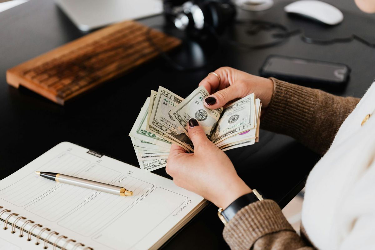 How to Master Your Salary: The Ultimate 10-Step Guide to Financial Freedom