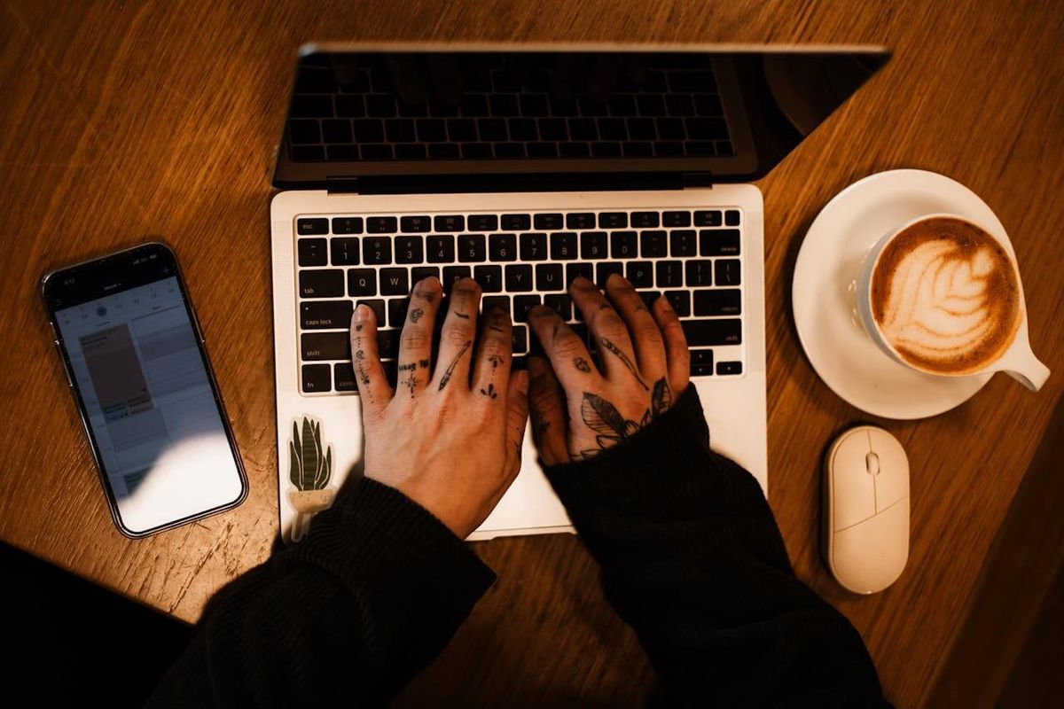 Online and Offline Business Ideas: Side Hustles to Earn You More 2026 Income