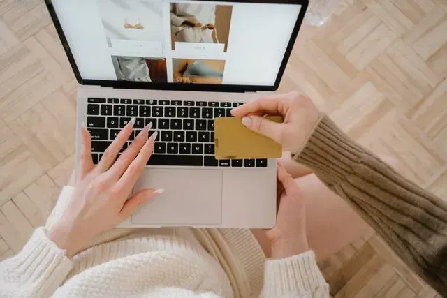 How to Lower Credit Card Utilization Rate Without Paying Money (5 Free Hacks)